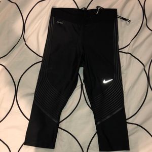 TWO Nike Running Tights XS EUC Black